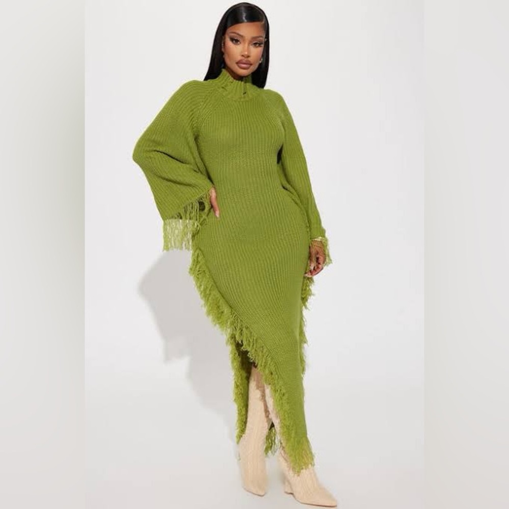 Venae Sweater Maxi Dress